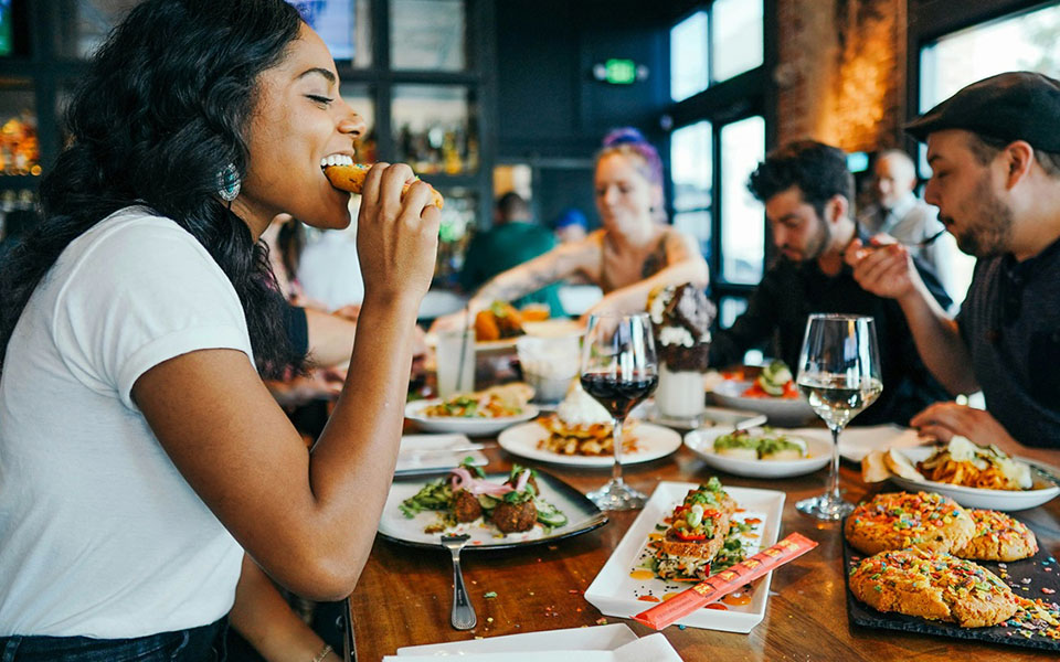 Dinner During Happy Hours = Drinks + Cheaper Food